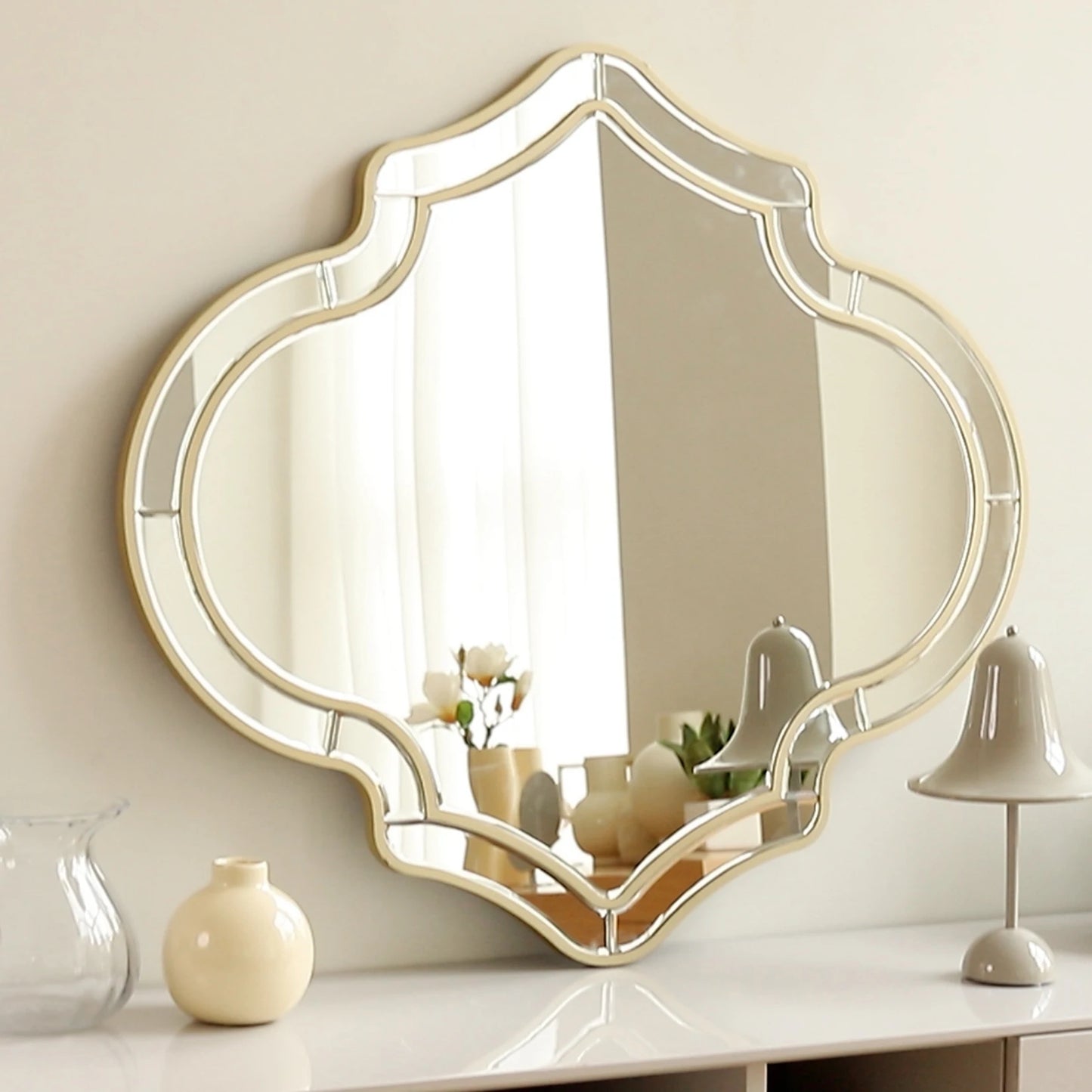 Hign Concerned Framed Wall Mirror Glass Decor For Living