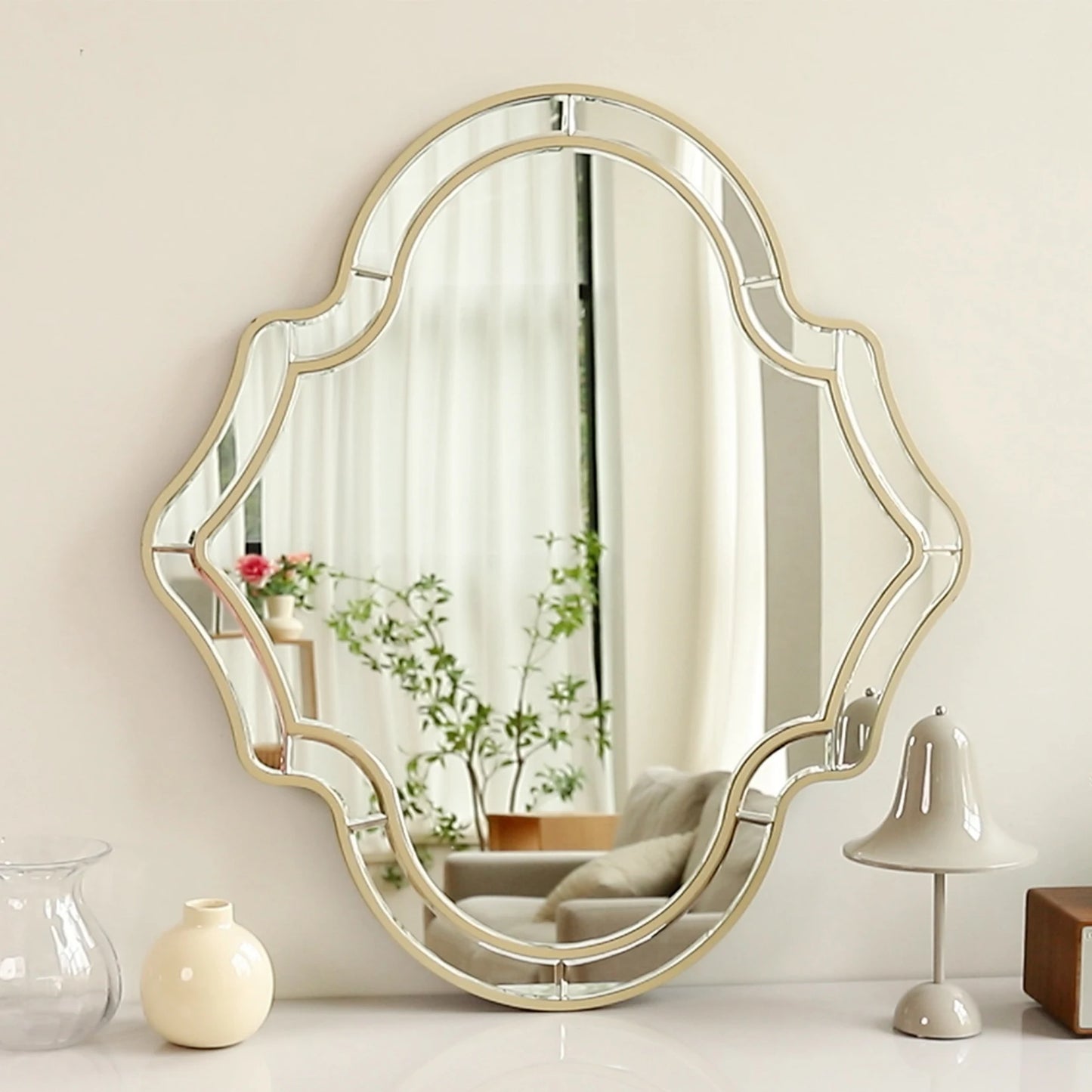 Hign Concerned Framed Wall Mirror Glass Decor For Living